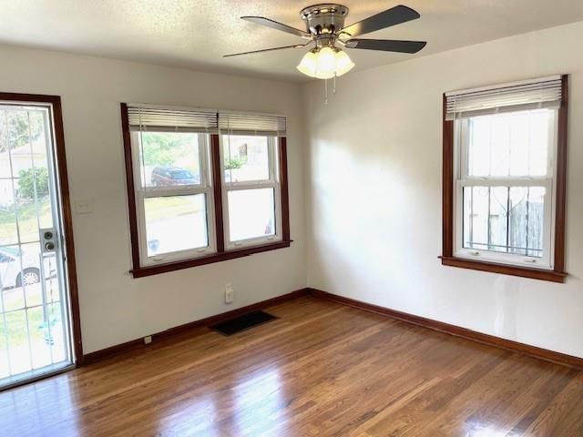 7429 Walrond Avenue — photo 7