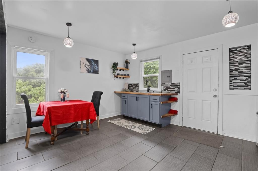 Photo 8 of 15 - 1525 N 51st Street