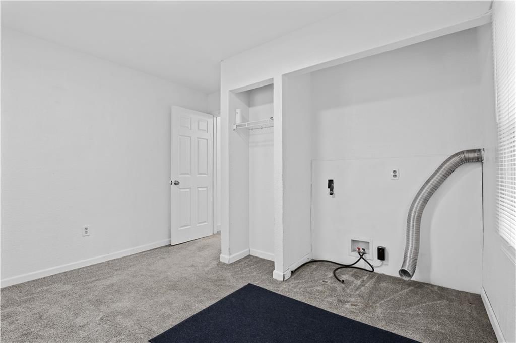 Photo 11 of 15 - 1525 N 51st Street