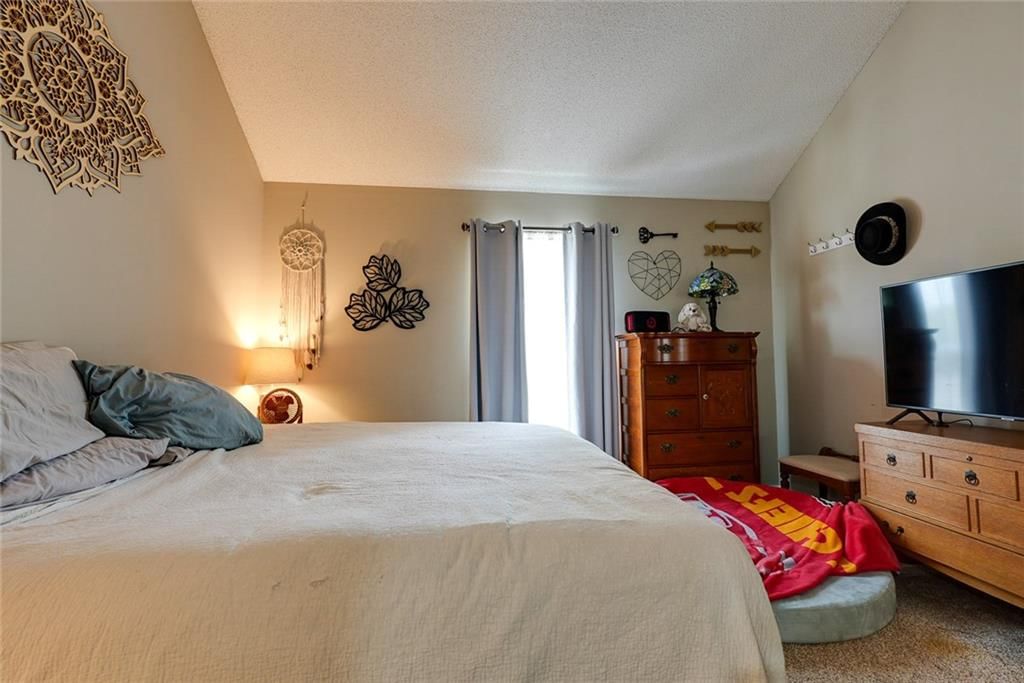 5972 N Bellefontaine Avenue — photo 13