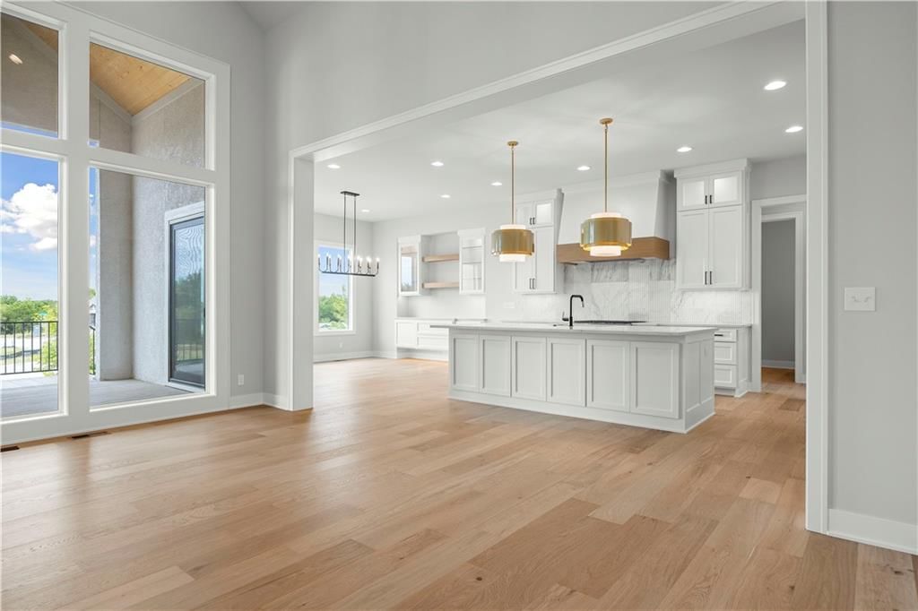 12110 W 173rd Terrace — photo 11