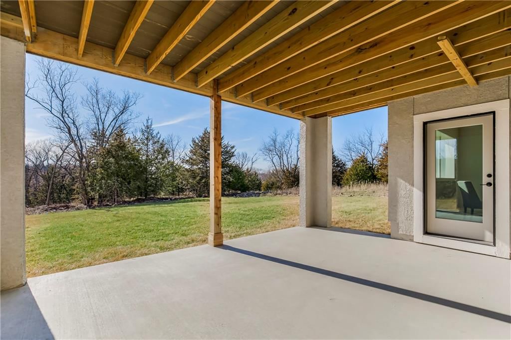 3352 W 133rd Terrace — photo 24