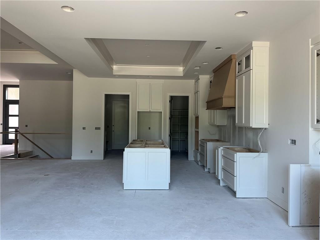 3352 W 133rd Terrace — photo 32
