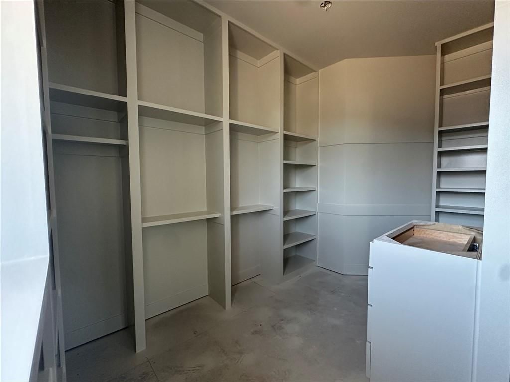 3352 W 133rd Terrace — photo 41