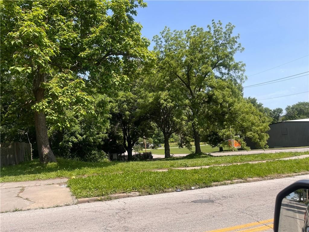 2101 N 10th Street — photo 6