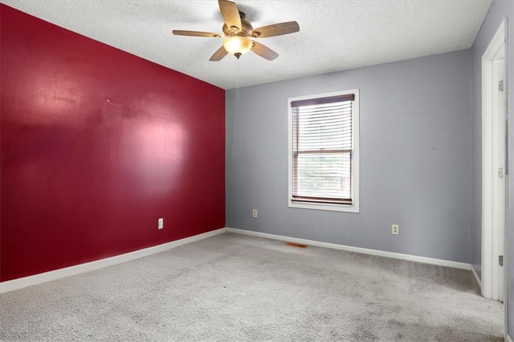 5011 N Elmwood Avenue — photo 10