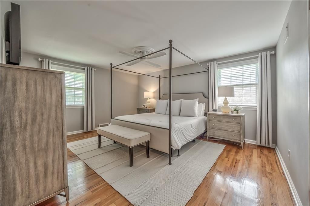 8911 W 105th Terrace — photo 31