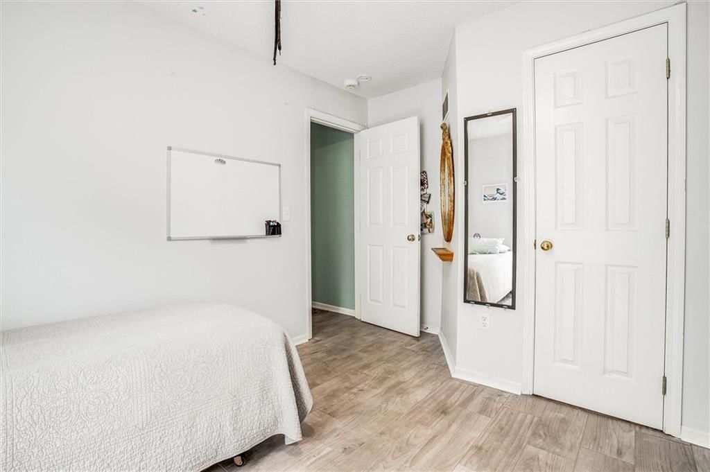 7325 N Richmond Avenue — photo 17