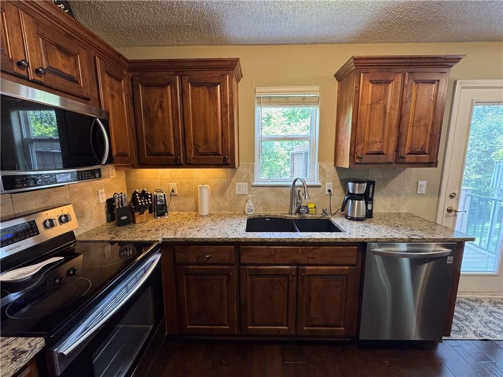 3251 SW Shadow Brook Drive — photo 17