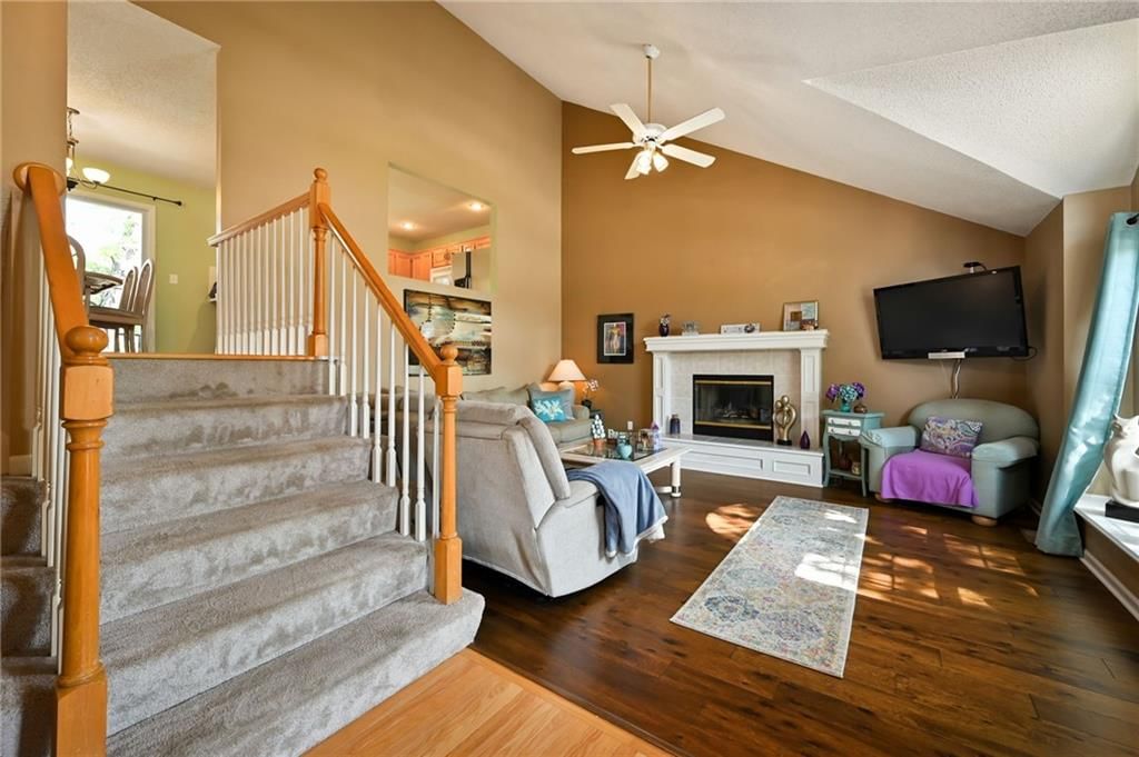 1524 NE Tawny Drive — photo 7