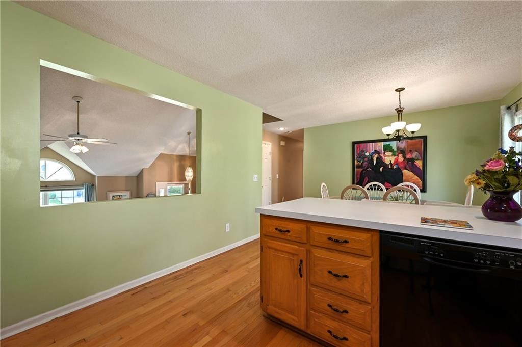 1524 NE Tawny Drive — photo 13