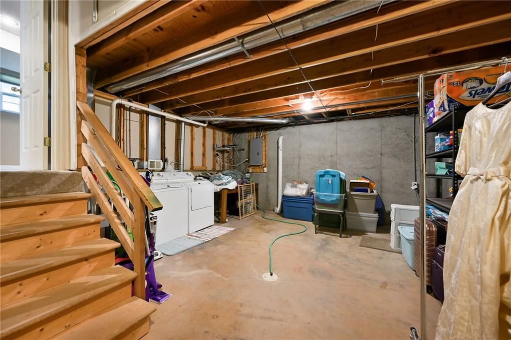 1524 NE Tawny Drive — photo 26