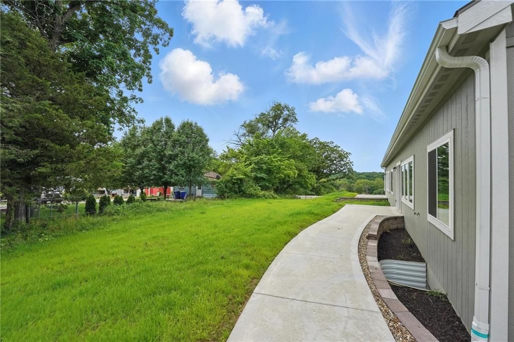 789 Highland Drive — photo 19