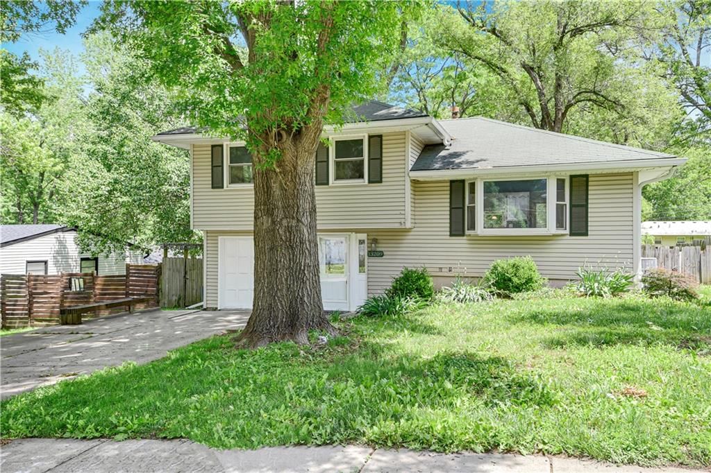 13209 Grand Avenue — photo 25