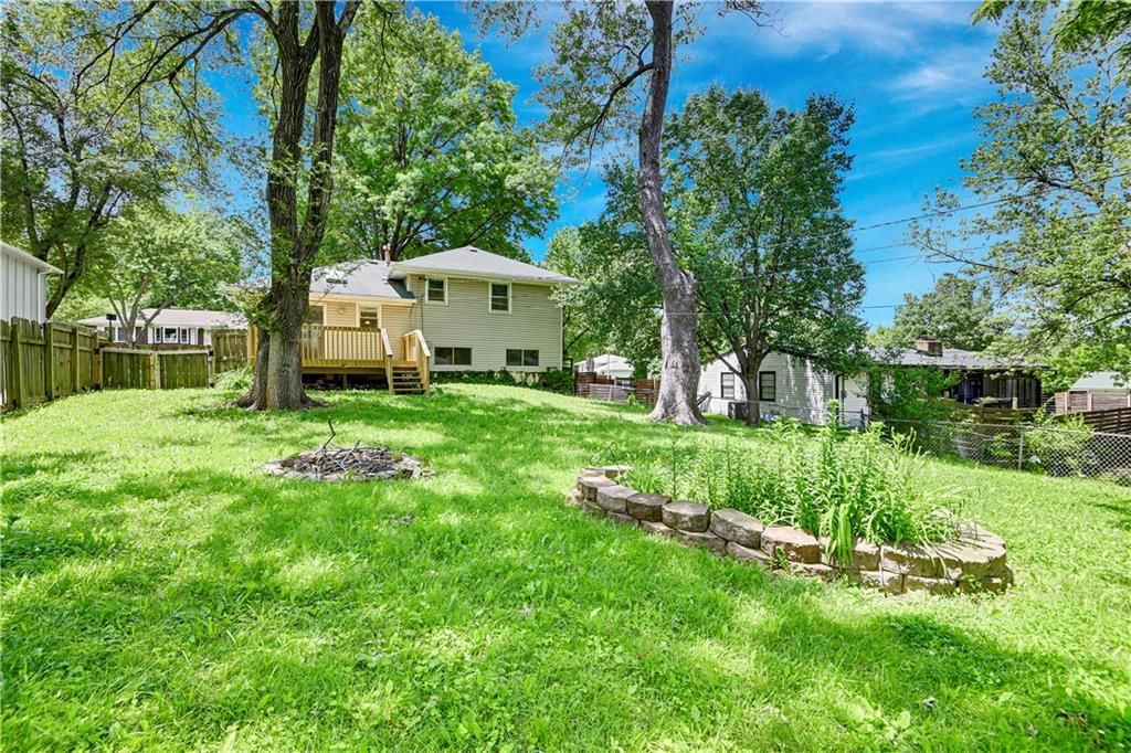 13209 Grand Avenue — photo 26