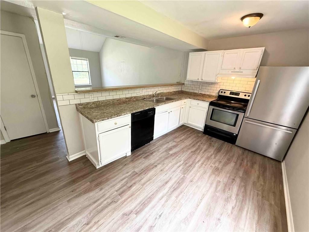 7134 Agnes Avenue — photo 5