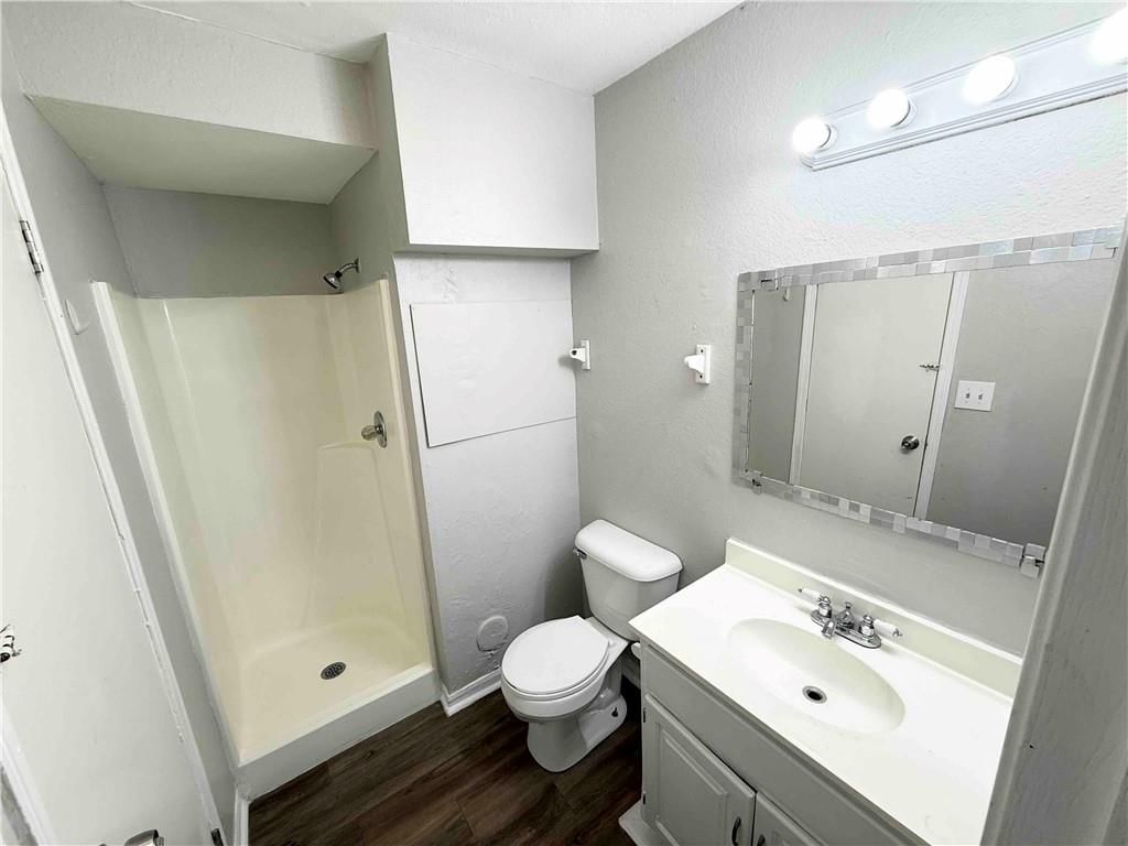 7134 Agnes Avenue — photo 8
