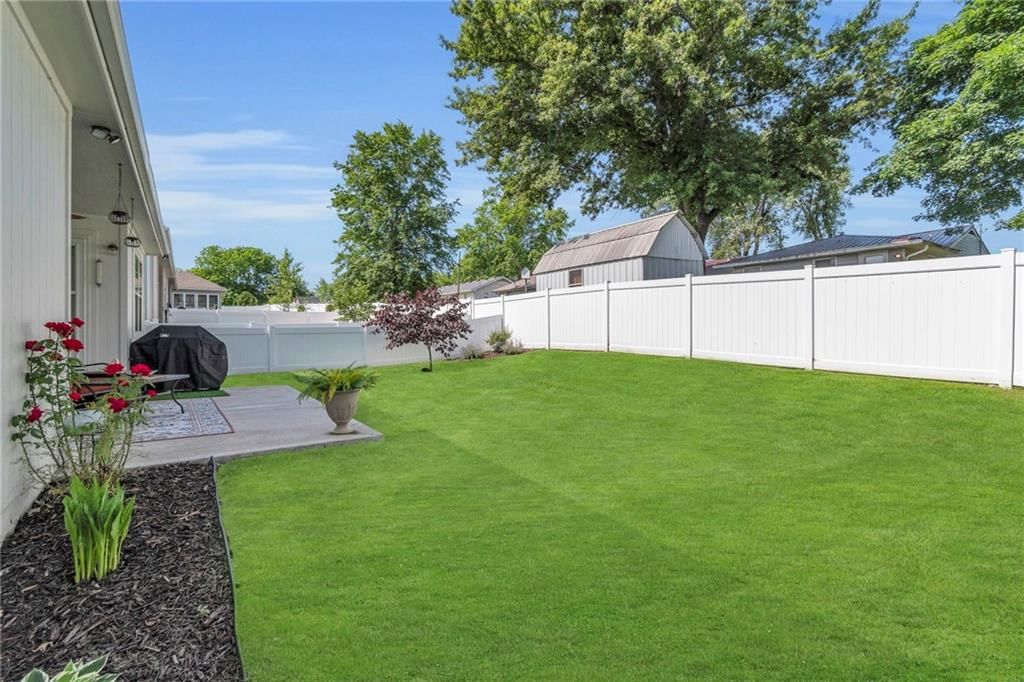 114 N Carriage Meadows Trail — photo 24