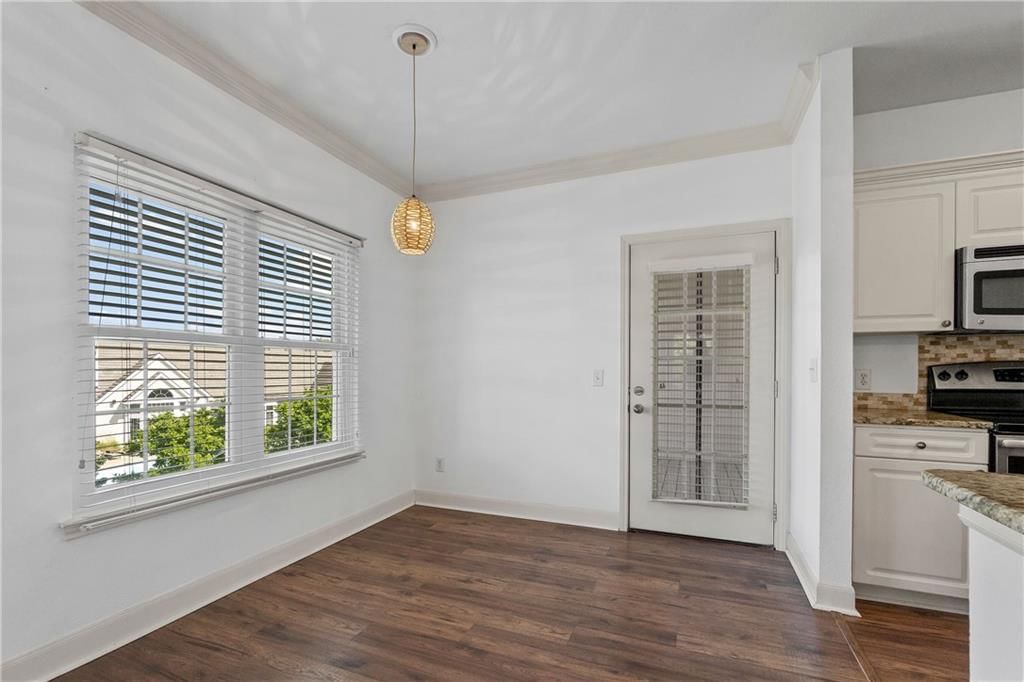 11619 Tomahawk Creek Parkway — photo 5