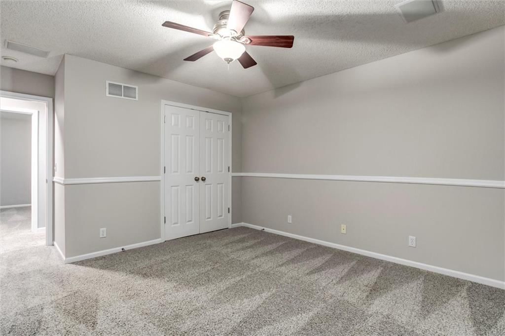 7132 Woodstock Street — photo 17