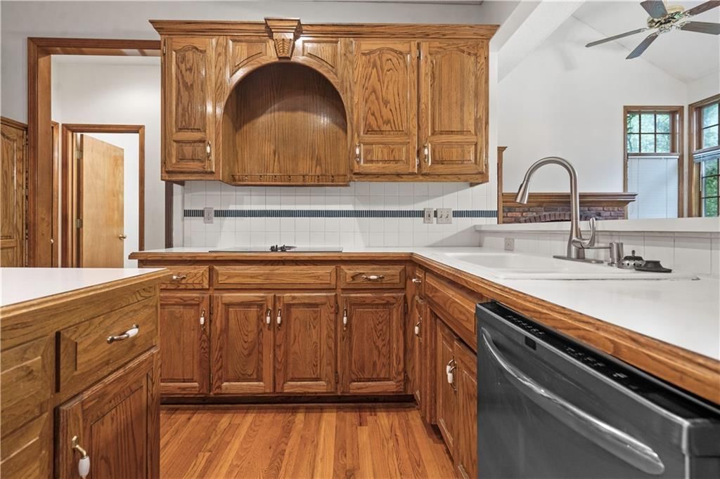 13162 Rosewood Street — photo 22