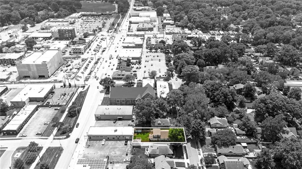 7327 Washington Street — photo 27