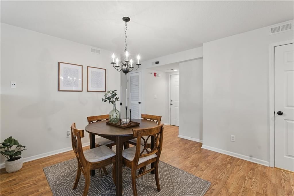 5610 NE 80th Terrace — photo 5
