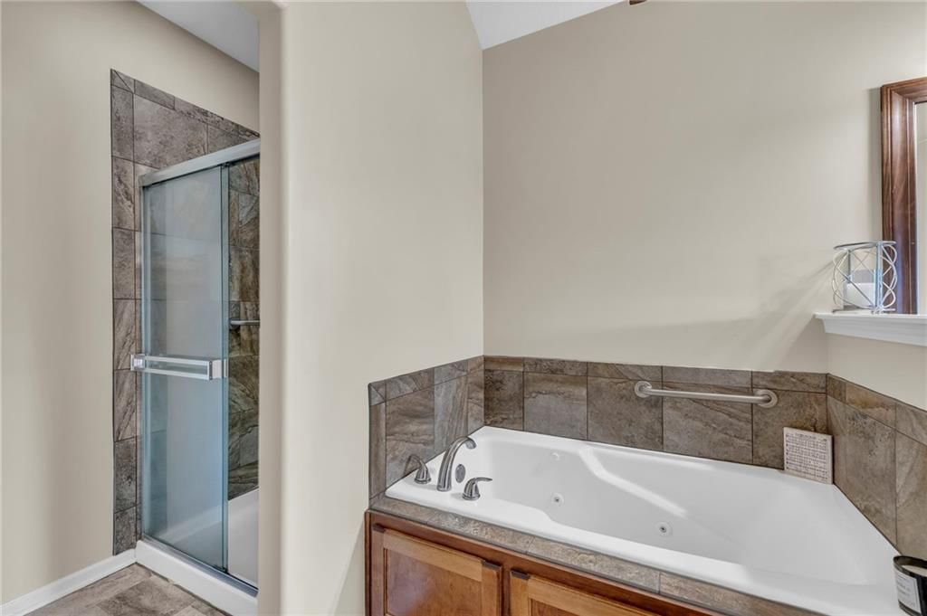 2213 NE Overland Drive — photo 20