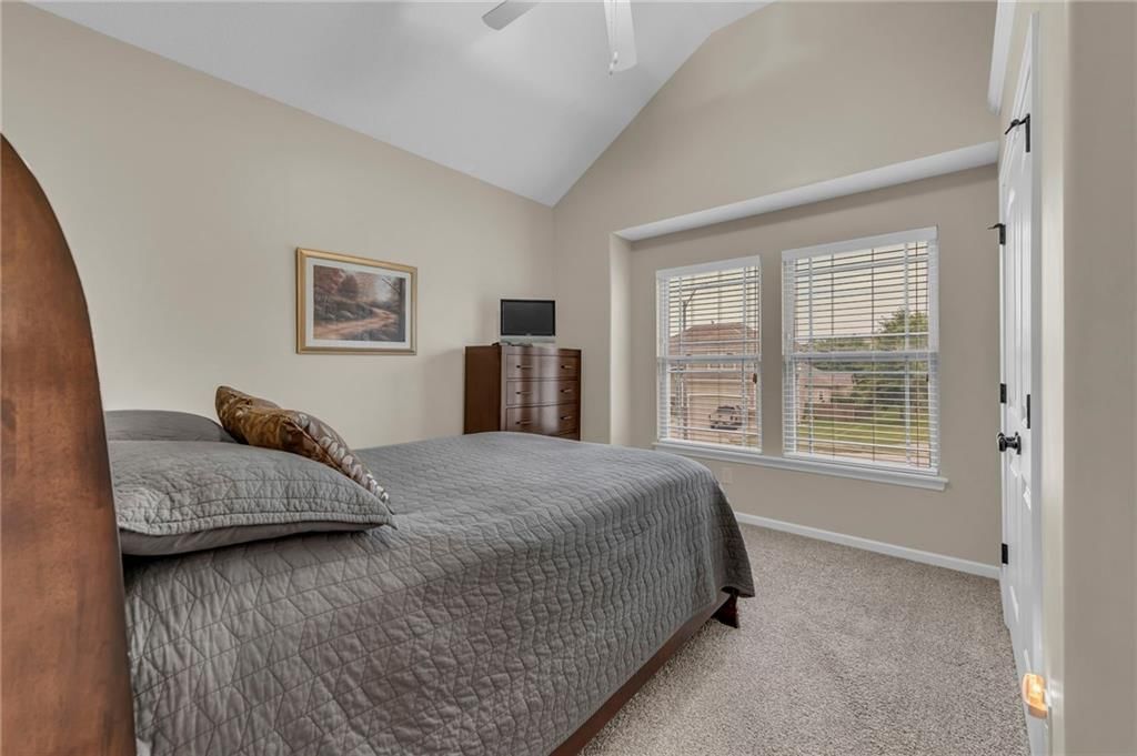 2213 NE Overland Drive — photo 21