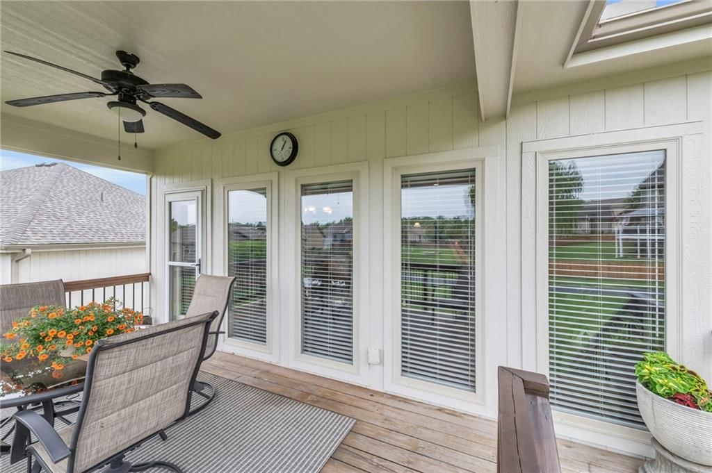 2213 NE Overland Drive — photo 35