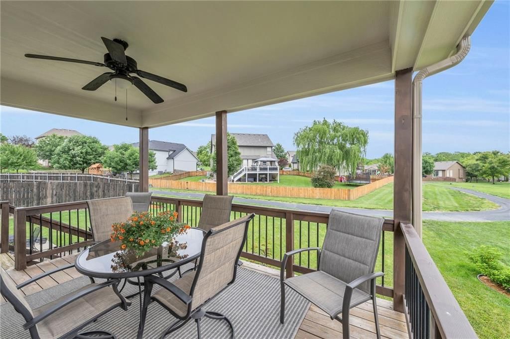 2213 NE Overland Drive — photo 36
