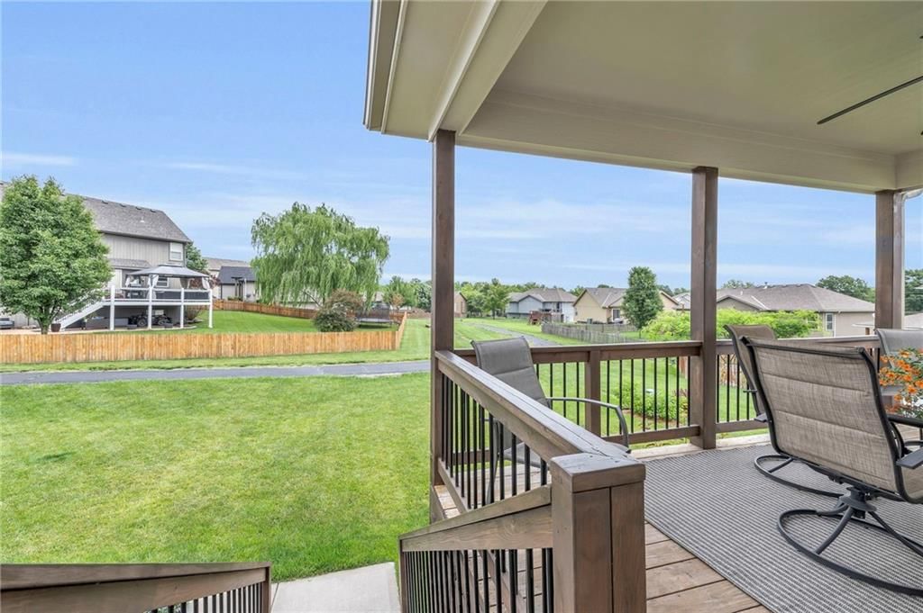 2213 NE Overland Drive — photo 37