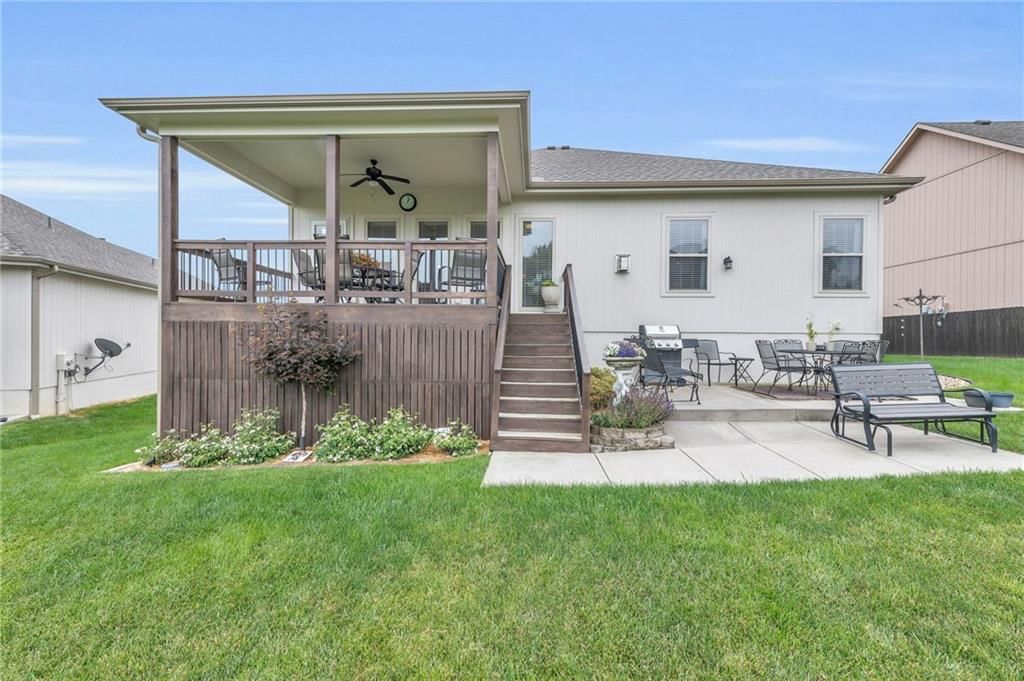 2213 NE Overland Drive — photo 45