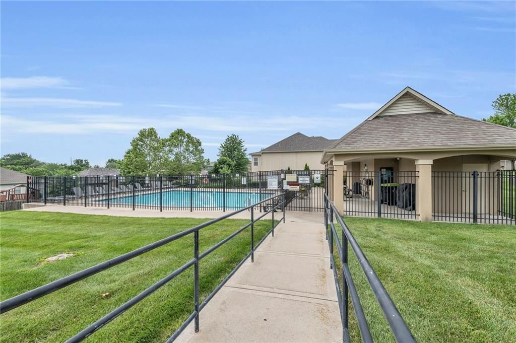 2213 NE Overland Drive — photo 46