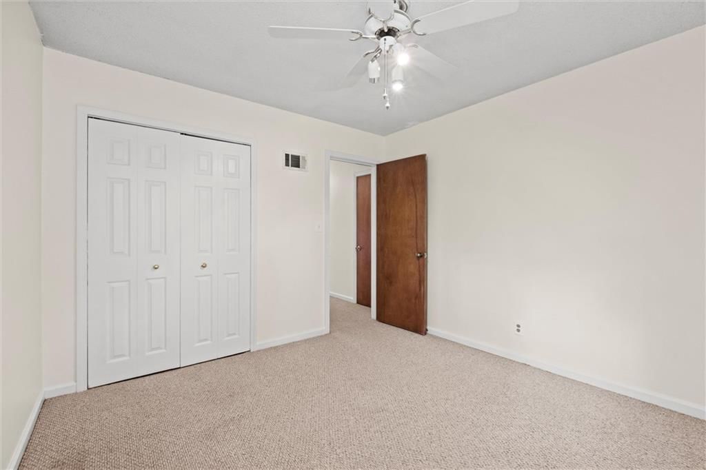 7339 Glenwood Lane — photo 13