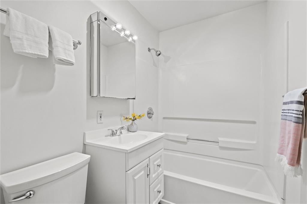 7339 Glenwood Lane — photo 15