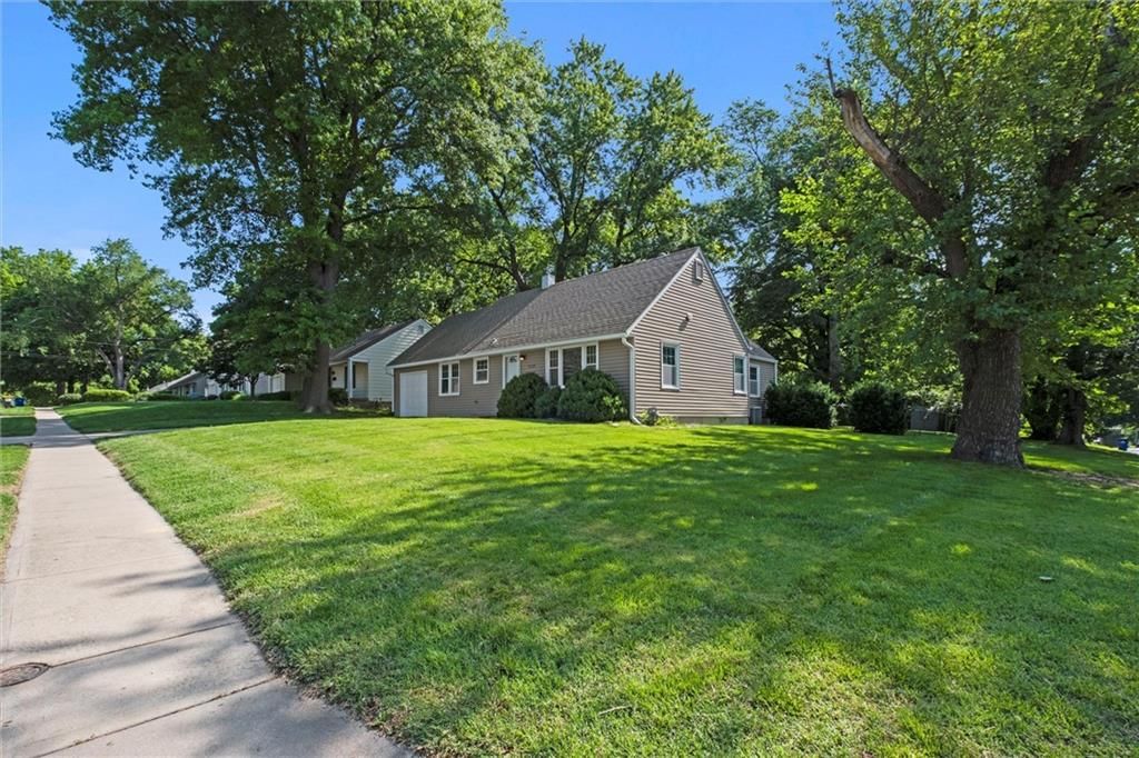 7339 Glenwood Lane — photo 16