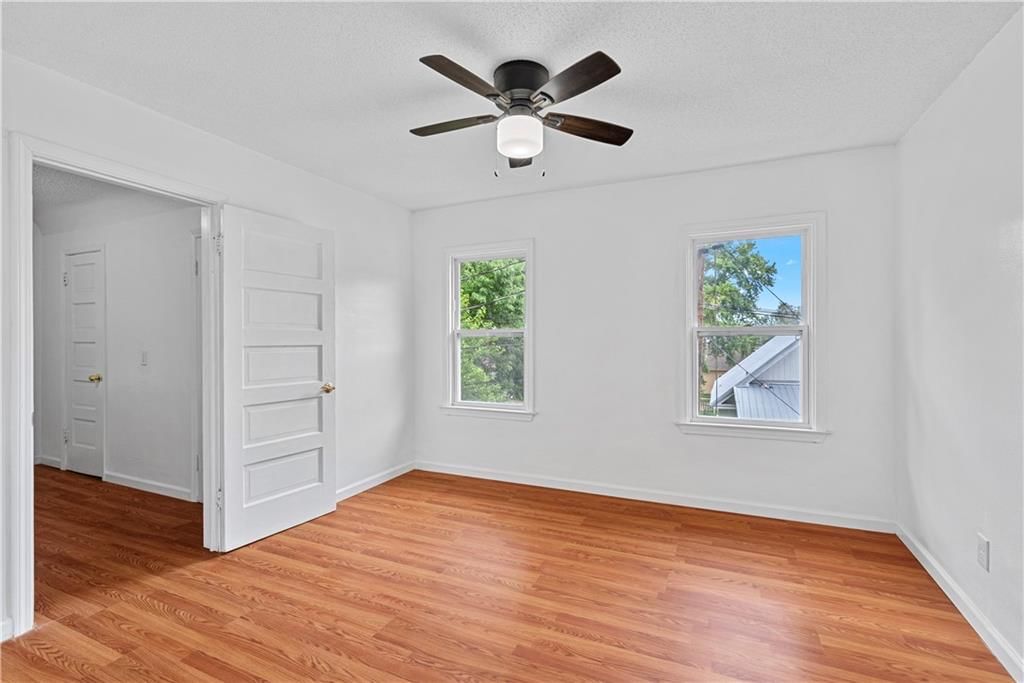 Photo 19 of 28 - 812 Tenny Avenue