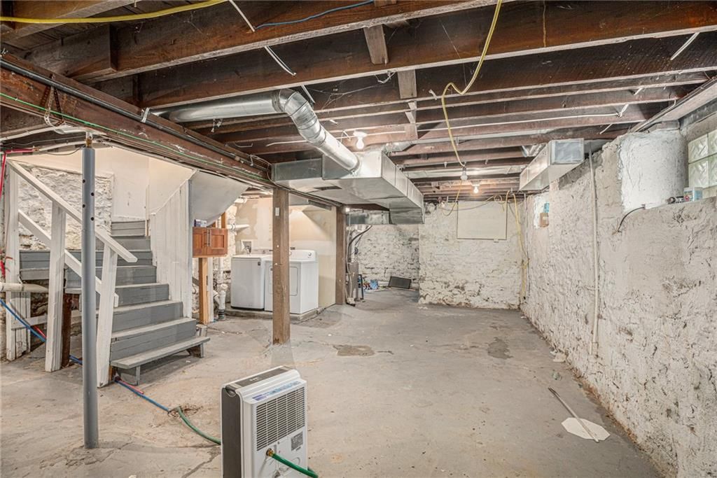 4009 Kenwood Avenue — photo 23