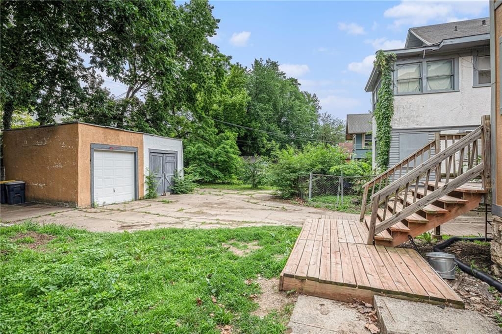 4009 Kenwood Avenue — photo 24