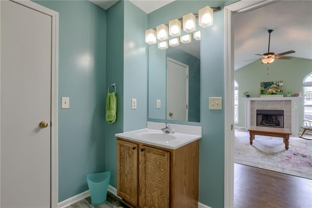 7199 NE Kingston Court — photo 10