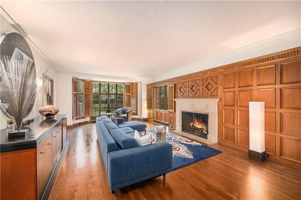 Photo 7 of 54 - 6215 Ensley Lane
