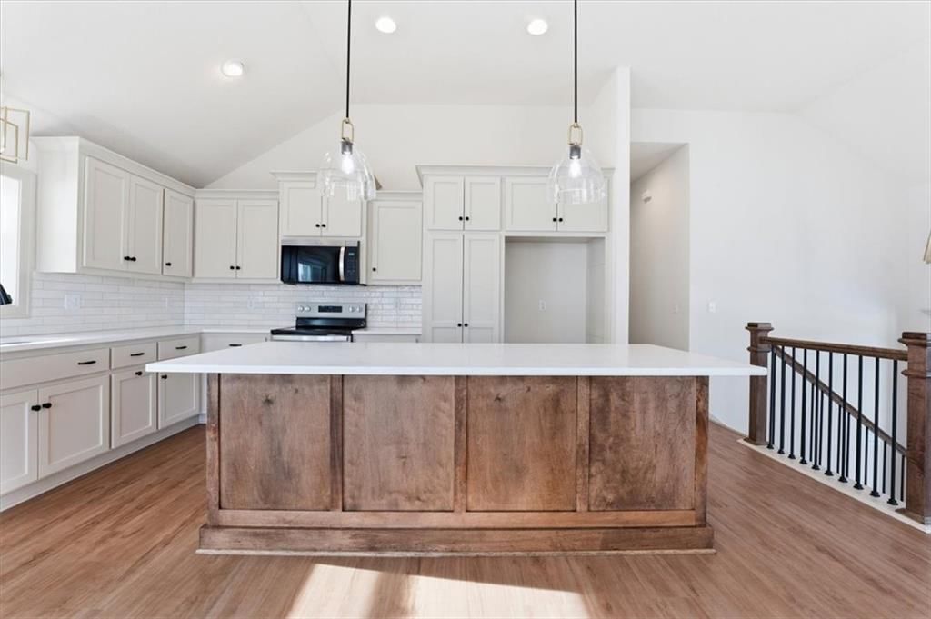 22915 S Ridgeview Drive — photo 3