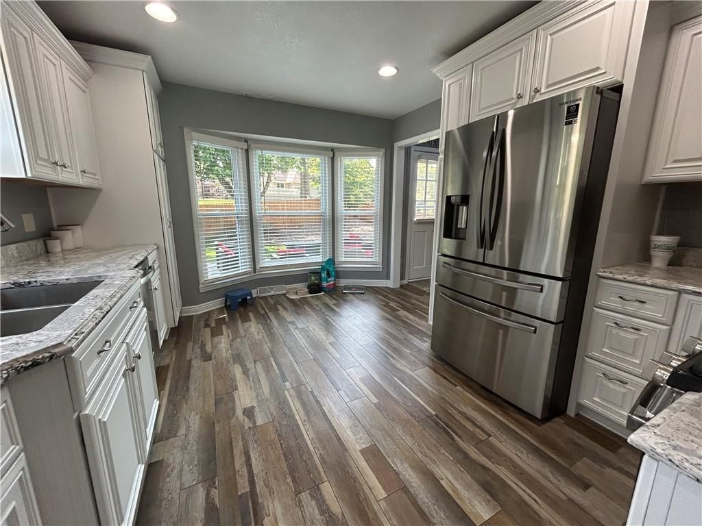 5126 Briarwood Lane — photo 10