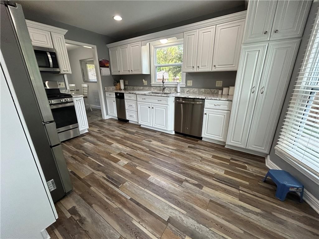 5126 Briarwood Lane — photo 11