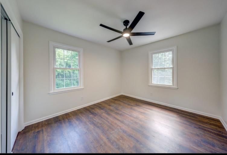 10409 Russell Street — photo 17