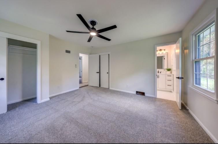 10409 Russell Street — photo 19