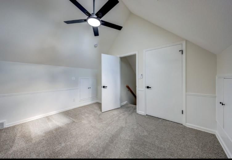 10409 Russell Street — photo 23