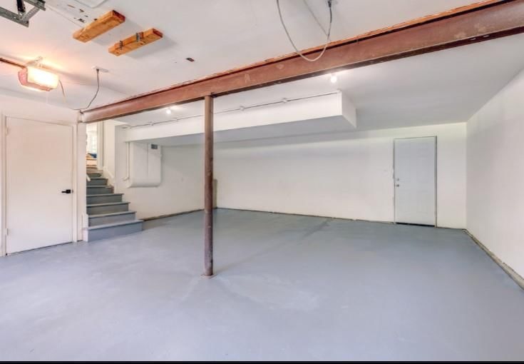 10409 Russell Street — photo 28
