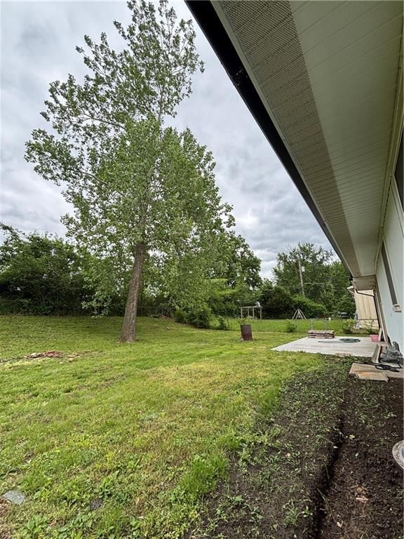 925 N 84th Drive — photo 15